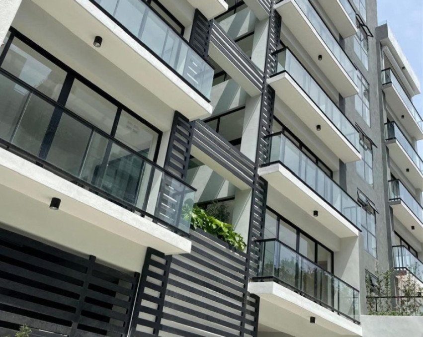 Moderno Apt. en Gazcue con Piscina y Gym