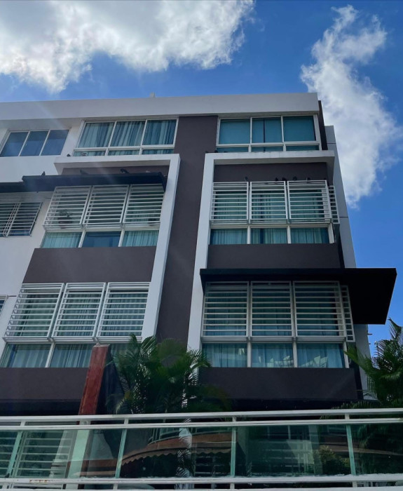 Apt. Semi-Amueblado en Mirador Norte